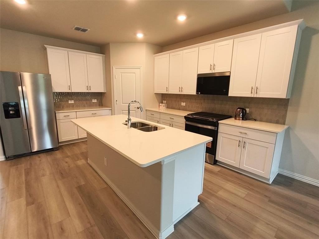 3403 Copperwood Dr - Photo 7 of 40