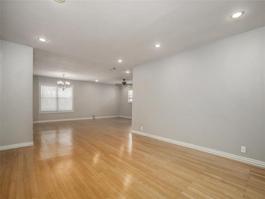 917 Warren Way - Photo 5 of 13
