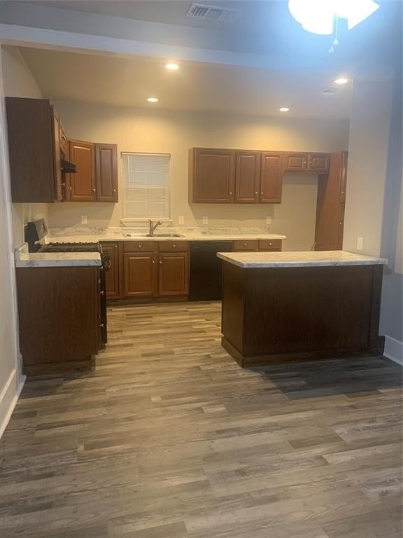 1210 N Frances St - Photo 5 of 20