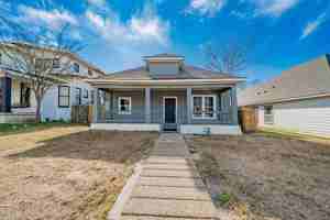 featured image of 3419 Washington St