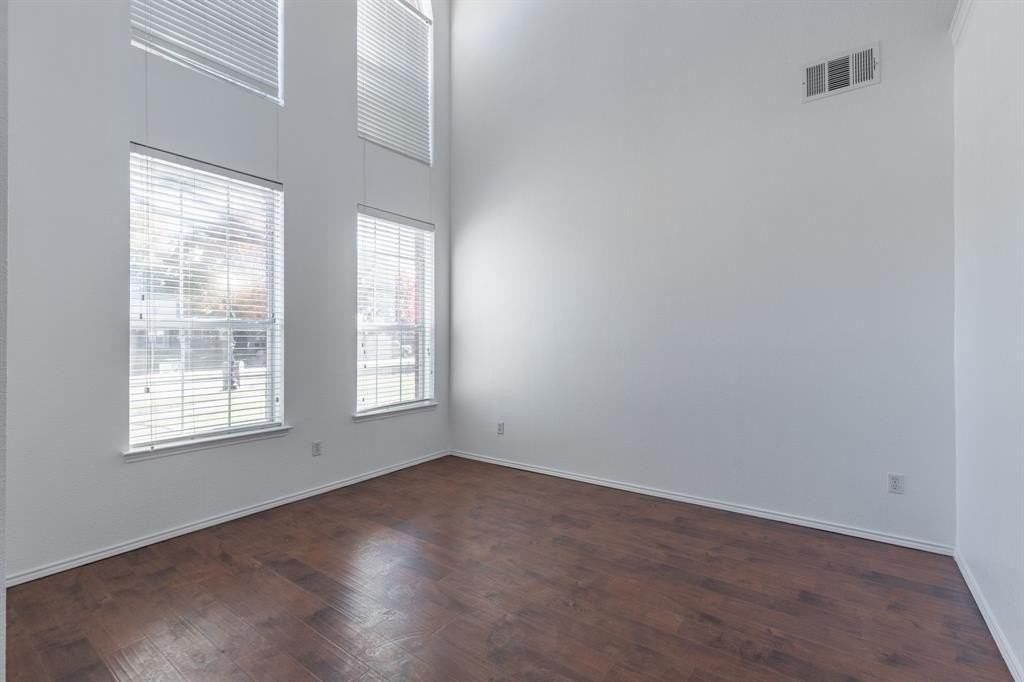 5021 Goldenrod Dr - Photo 3 of 29