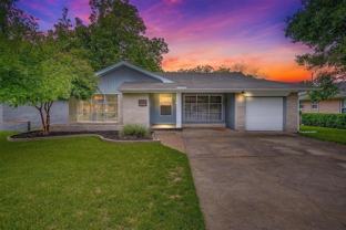 10008 San Lorenzo Dr - Photo 1 of 1