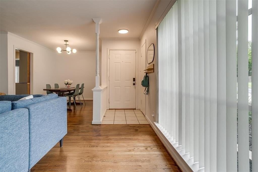10008 San Lorenzo Dr - Photo 2 of 39