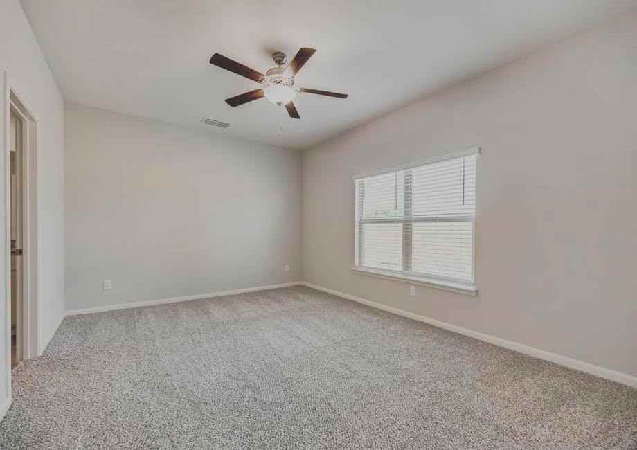 309 Aceves Ct - Photo 3 of 13