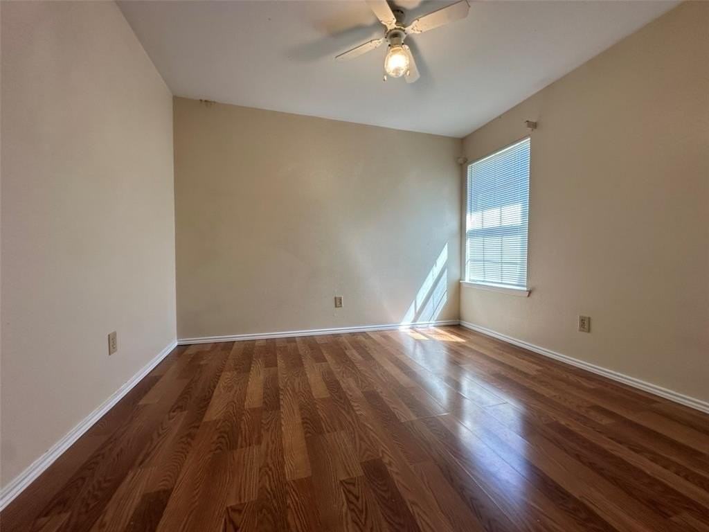 7605 Cornell Dr - Photo 4 of 18