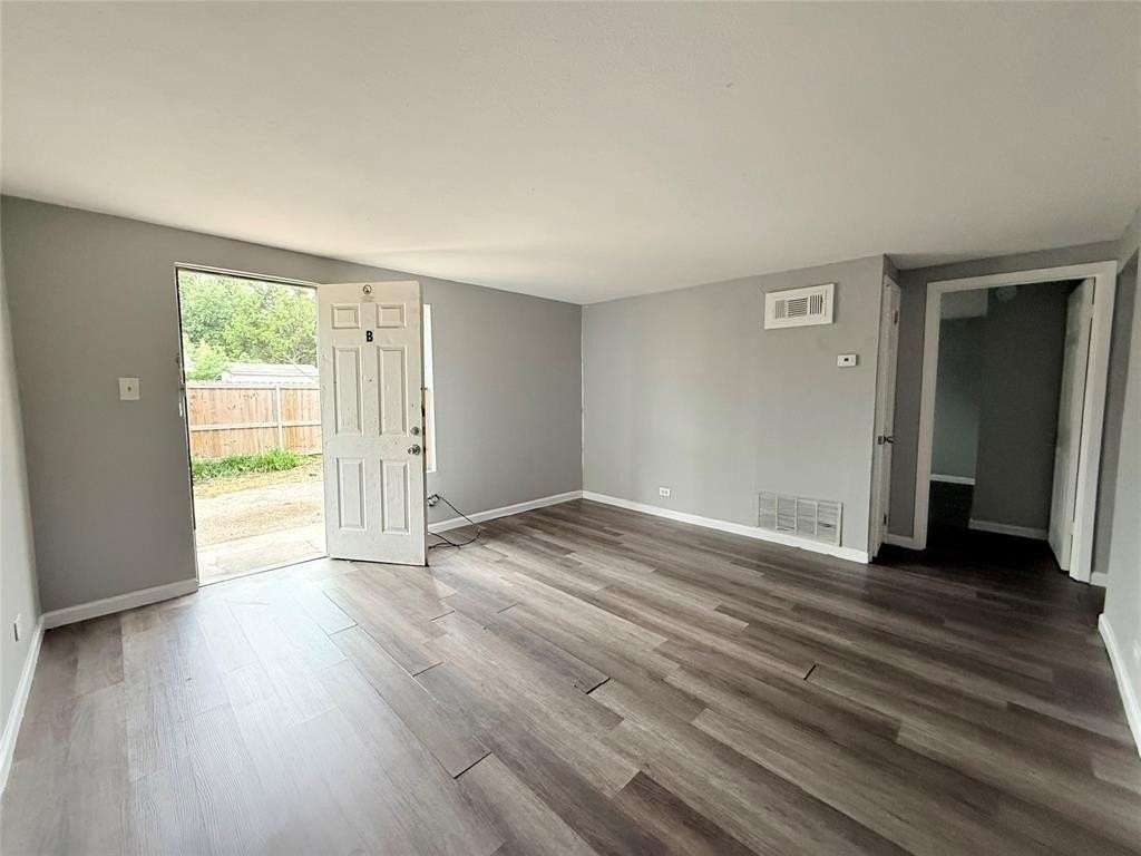 601 Francine Dr #B - Photo 2 of 7