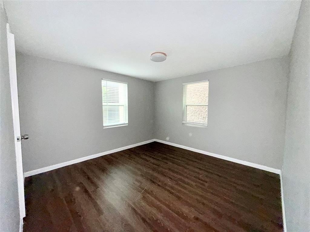 601 Francine Dr #B - Photo 4 of 7