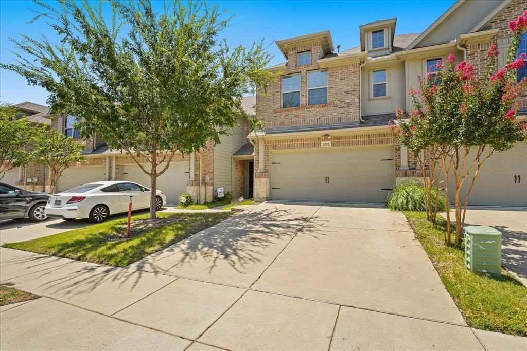 2317 Cortellia St - Photo 2 of 30