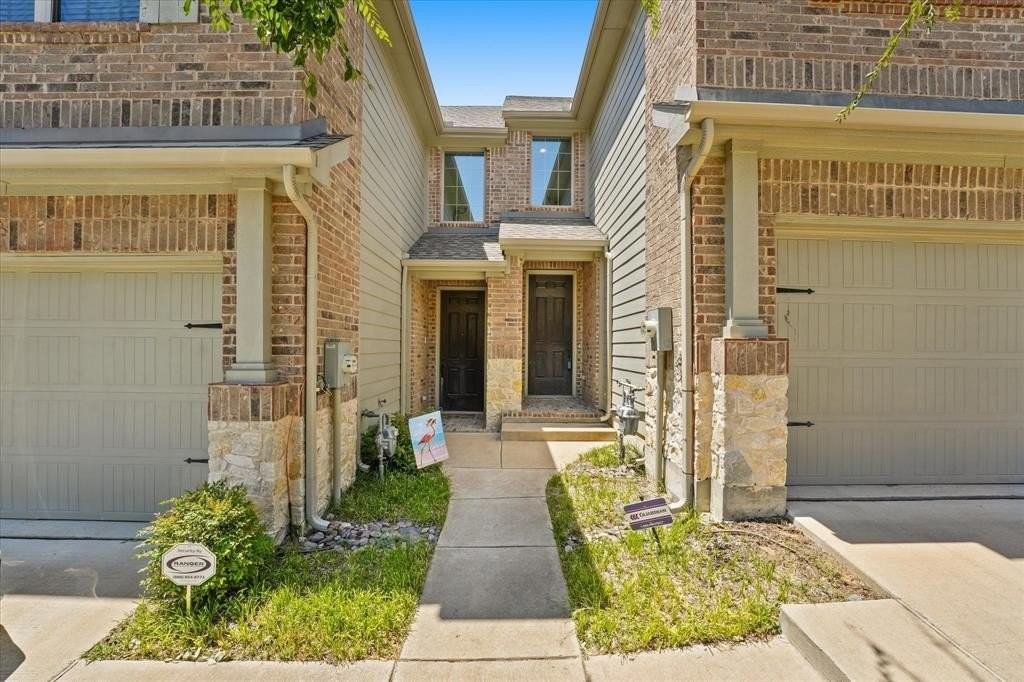 2317 Cortellia St - Photo 3 of 30