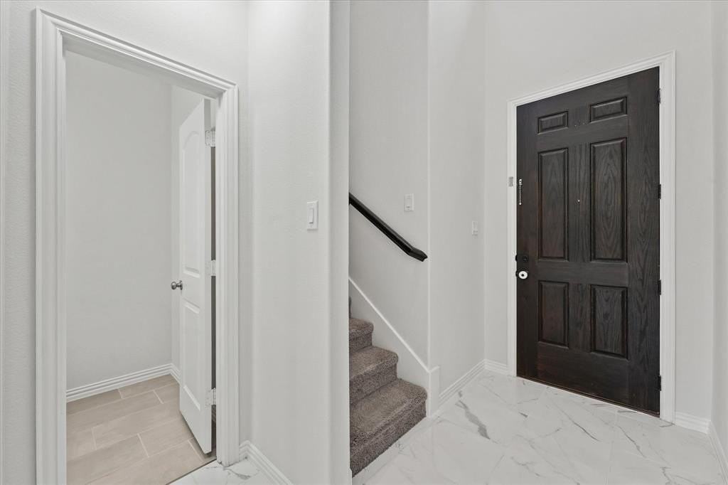 2317 Cortellia St - Photo 5 of 30