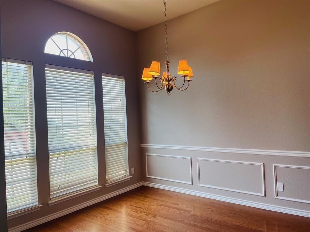 5936 Chisholm Trl - Photo 3 of 29