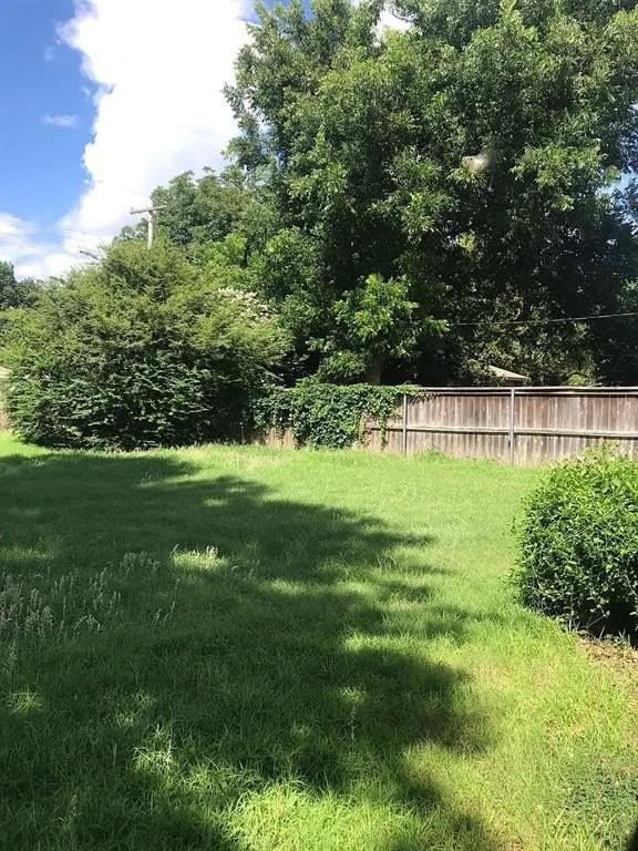 1505 Huntington Way - Photo 2 of 13
