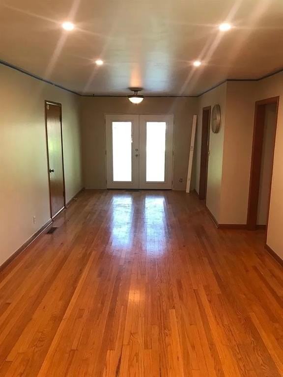 1505 Huntington Way - Photo 6 of 13
