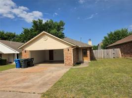 featured image of 2425 Cherry Ln