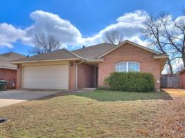 featured image of 212 Cambridge Dr