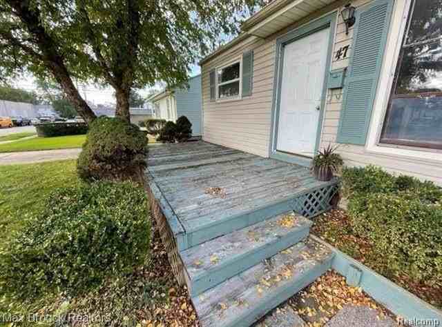 47 E Barrett Ave - Photo 2 of 14