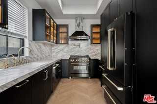 652 Huntley Dr #103 - Photo 4 of 8