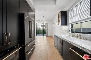 652 Huntley Dr #103 - Photo 7 of 8