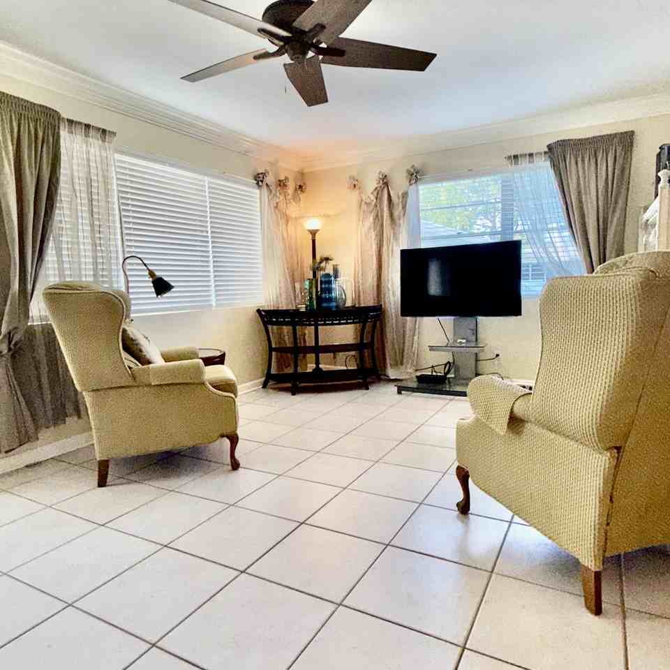 137 Farnham F #137 - Photo 2 of 50