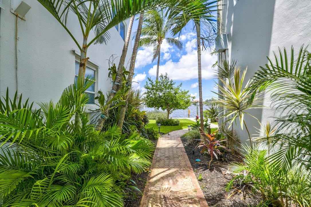 2727 Yacht Club Blvd #2A - Photo 6 of 50