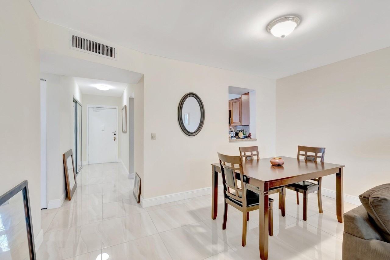 14723 Cumberland Dr #404B - Photo 2 of 44