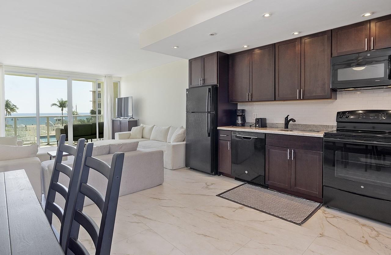 1200 N Fort Lauderdale Beach Blvd #204 - Photo 5 of 28