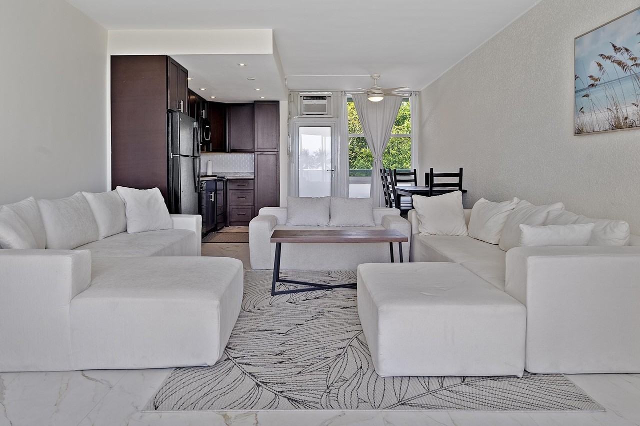 1200 N Fort Lauderdale Beach Blvd #204 - Photo 7 of 28