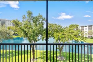 featured image of 2226 N Cypress Bend Dr #308