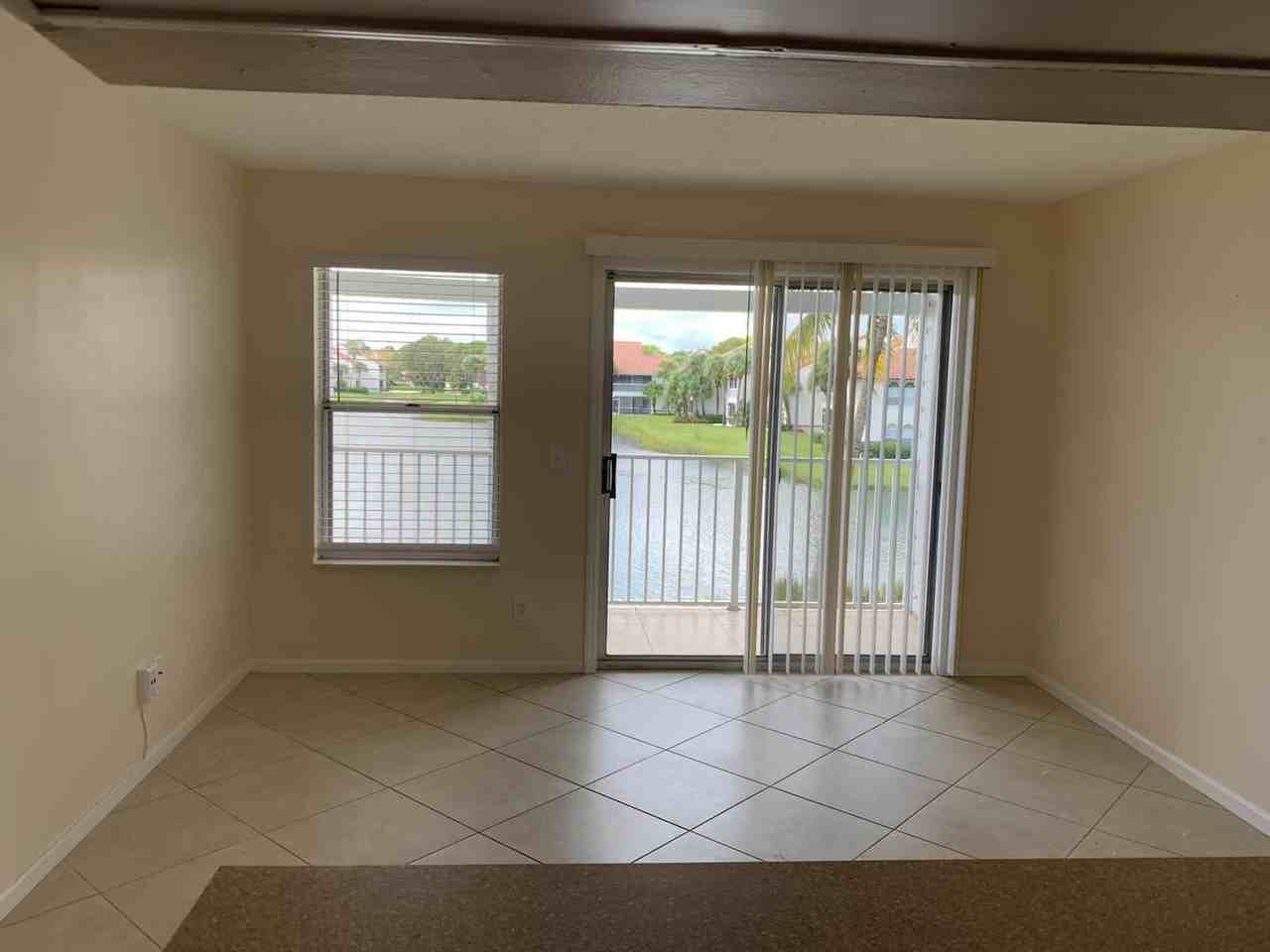 293 Cypress Point Dr #293 - Photo 3 of 10