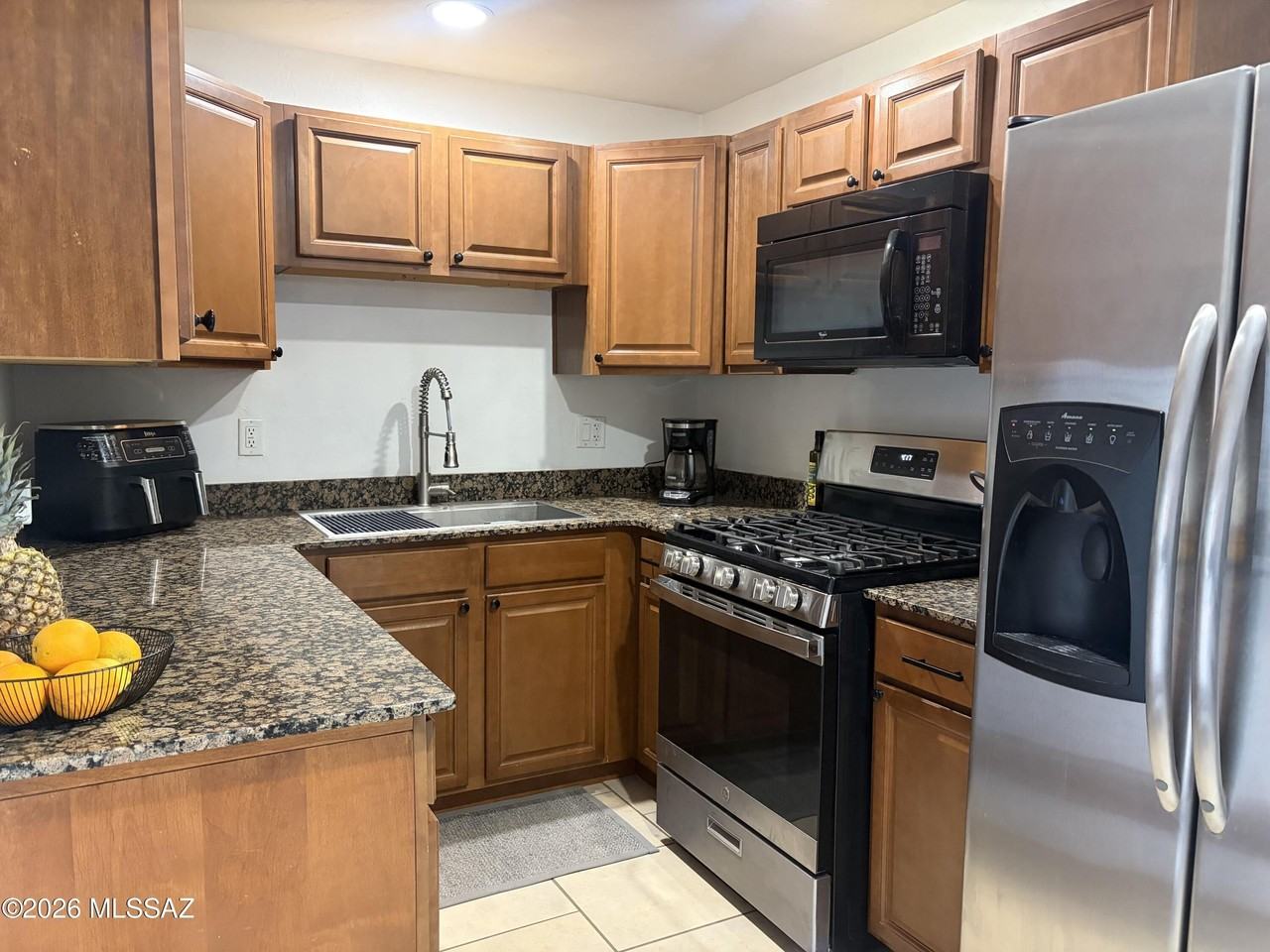 5840 E 36th St - Photo 5 of 19