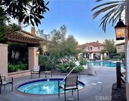 featured image of 21 Corte Loarre