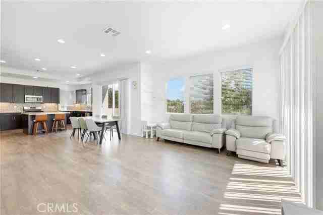 711 Brooklyn Dr - Photo 7 of 8