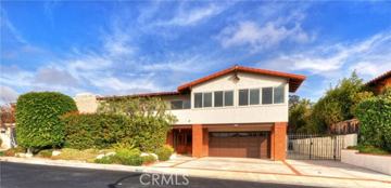 featured image of 720 Emerald Bay