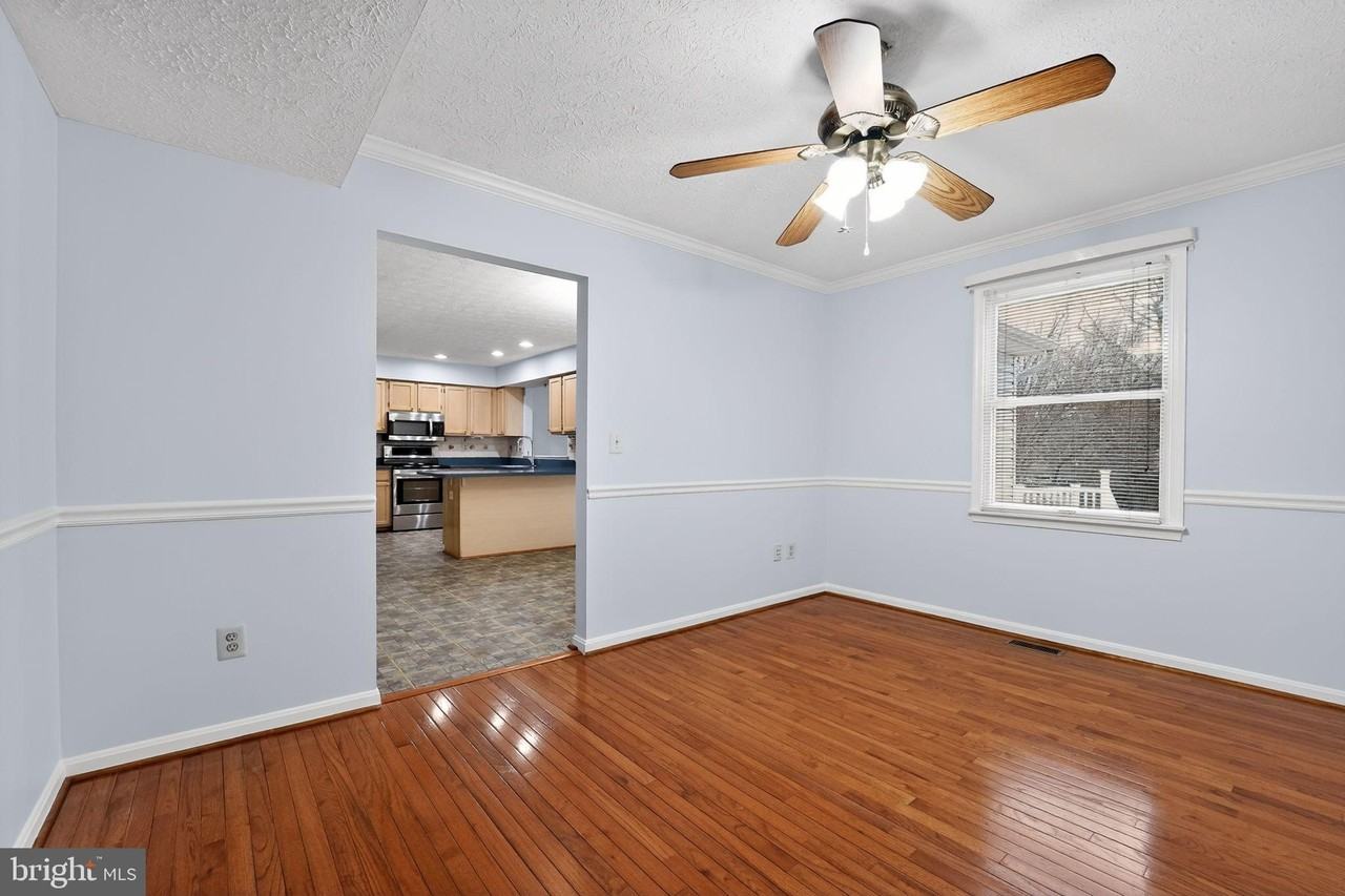7916 Evesboro Dr - Photo 2 of 31