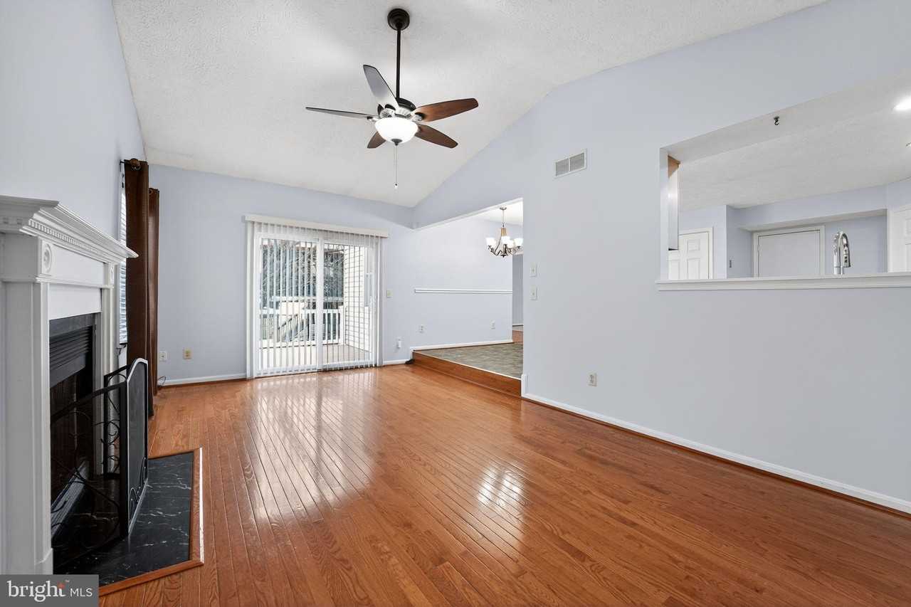 7916 Evesboro Dr - Photo 2 of 31