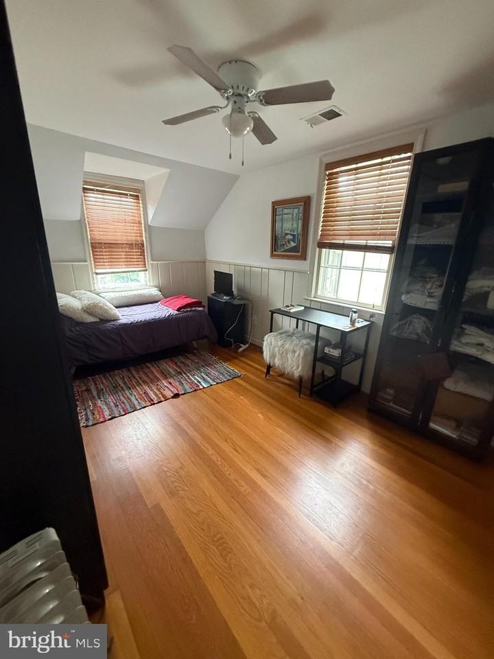 4610 Morgan Dr - Photo 6 of 9