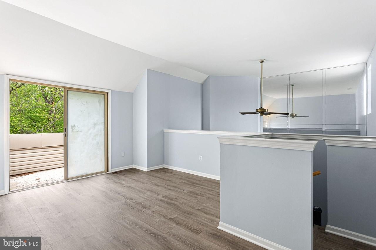 325 Tavistock - Photo 6 of 15