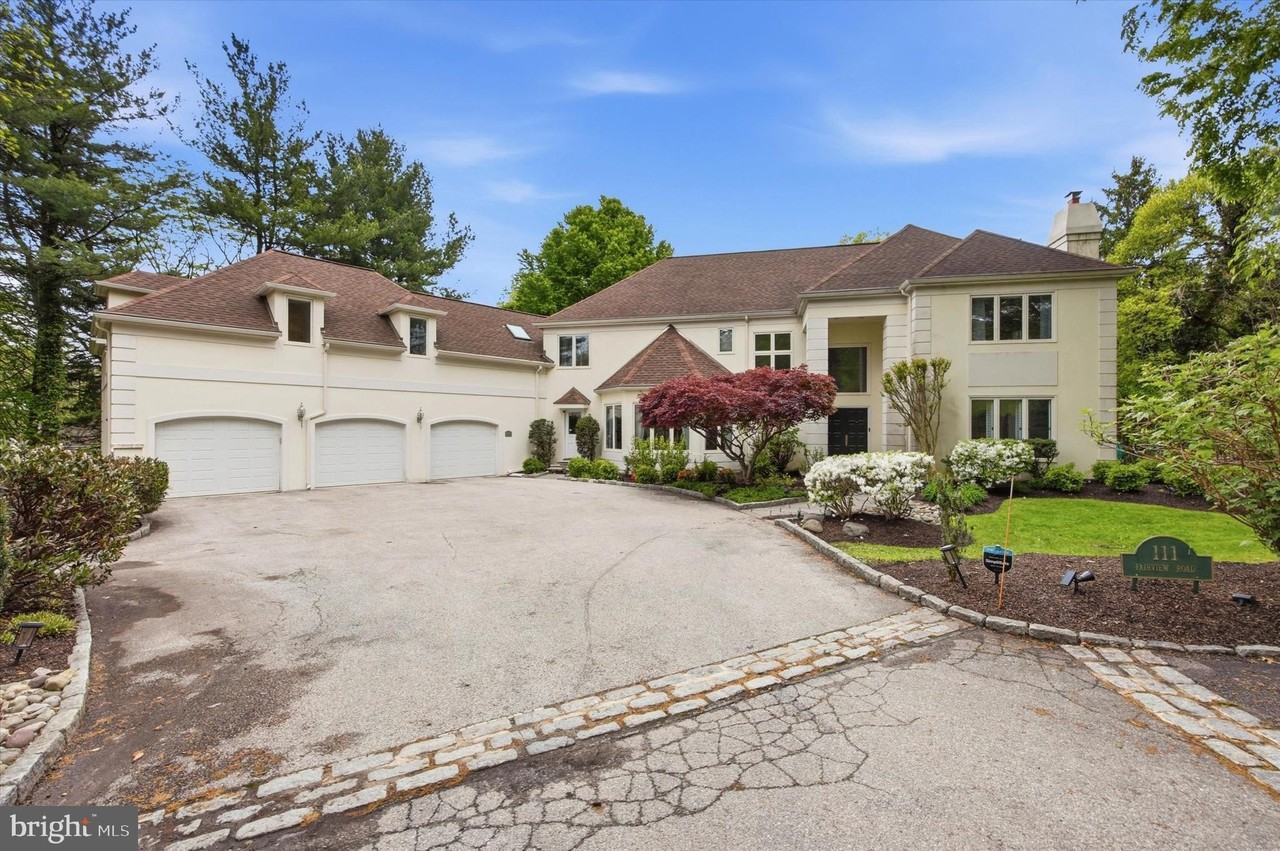 111 Fairview Rd