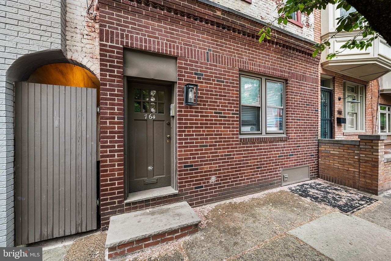 764 S 6th St #2 - Photo 2 of 22