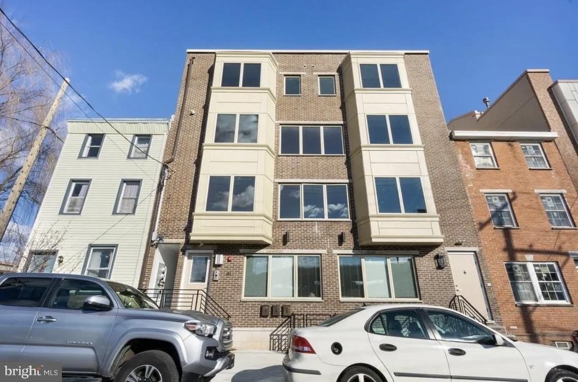 41 W Wildey St #1 - Photo 5 of 17