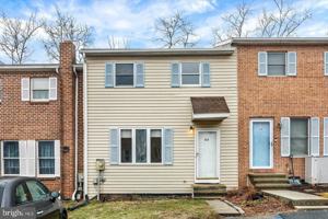 featured image of 22 Persian Lilac Dr