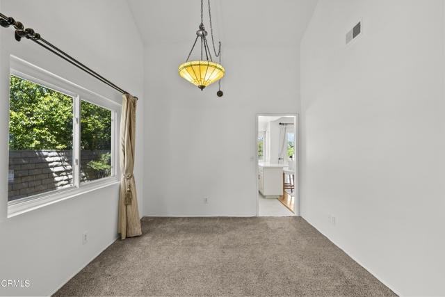 9426 Carlynn Pl - Photo 3 of 6