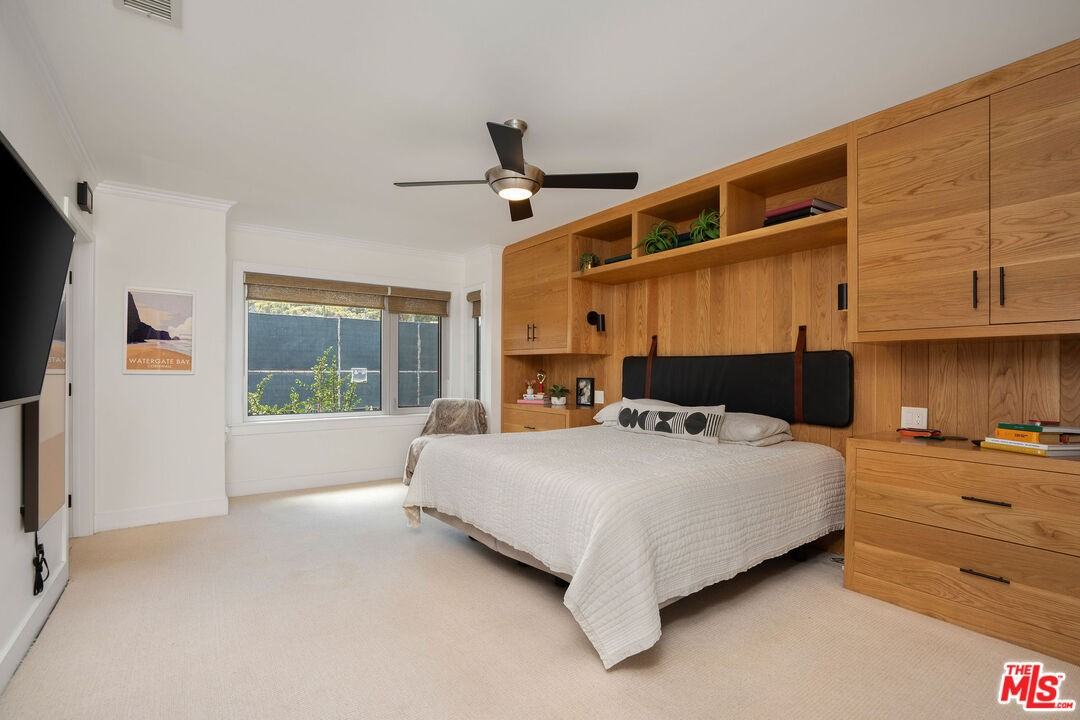 4203 Babcock Ave - Photo 2 of 2
