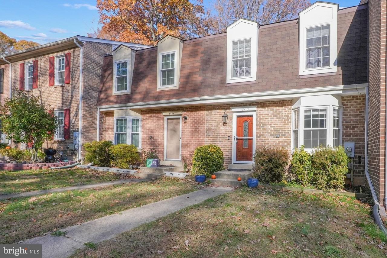 6446 Shannon Station Ct - Photo 3 of 39