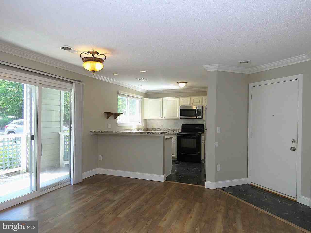 11701 Summerchase Cir #A - Photo 6 of 32
