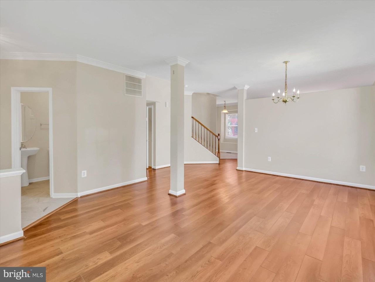 21781 Tottenham Hale Ct - Photo 7 of 30