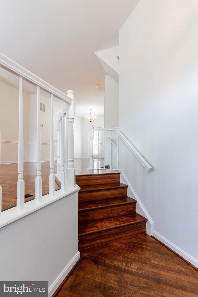 3290 Gina Pl - Photo 3 of 37