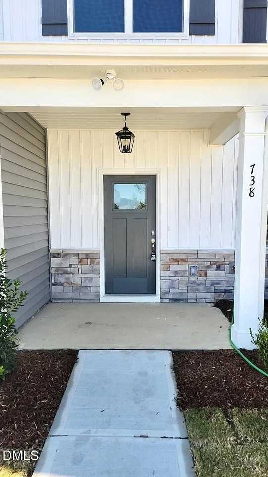 738 Hadstock Path