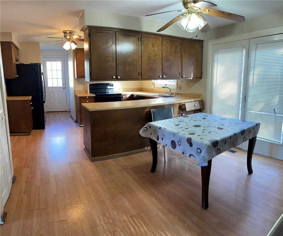 1293 Manor Dr - Photo 2 of 20