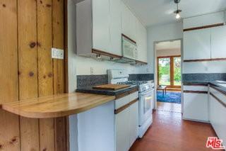 12832 Greene Ave - Photo 5 of 8